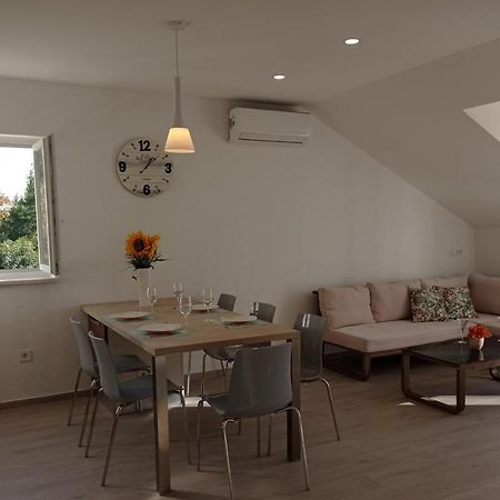 Apartment Lucija With Sea View 杜布罗夫尼克 外观 照片