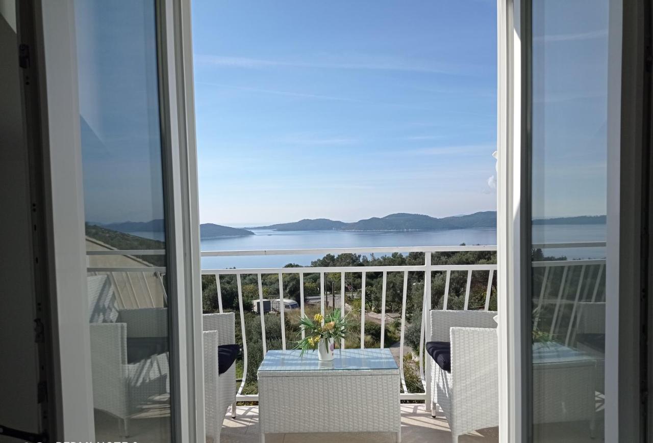 Apartment Lucija With Sea View 杜布罗夫尼克 外观 照片